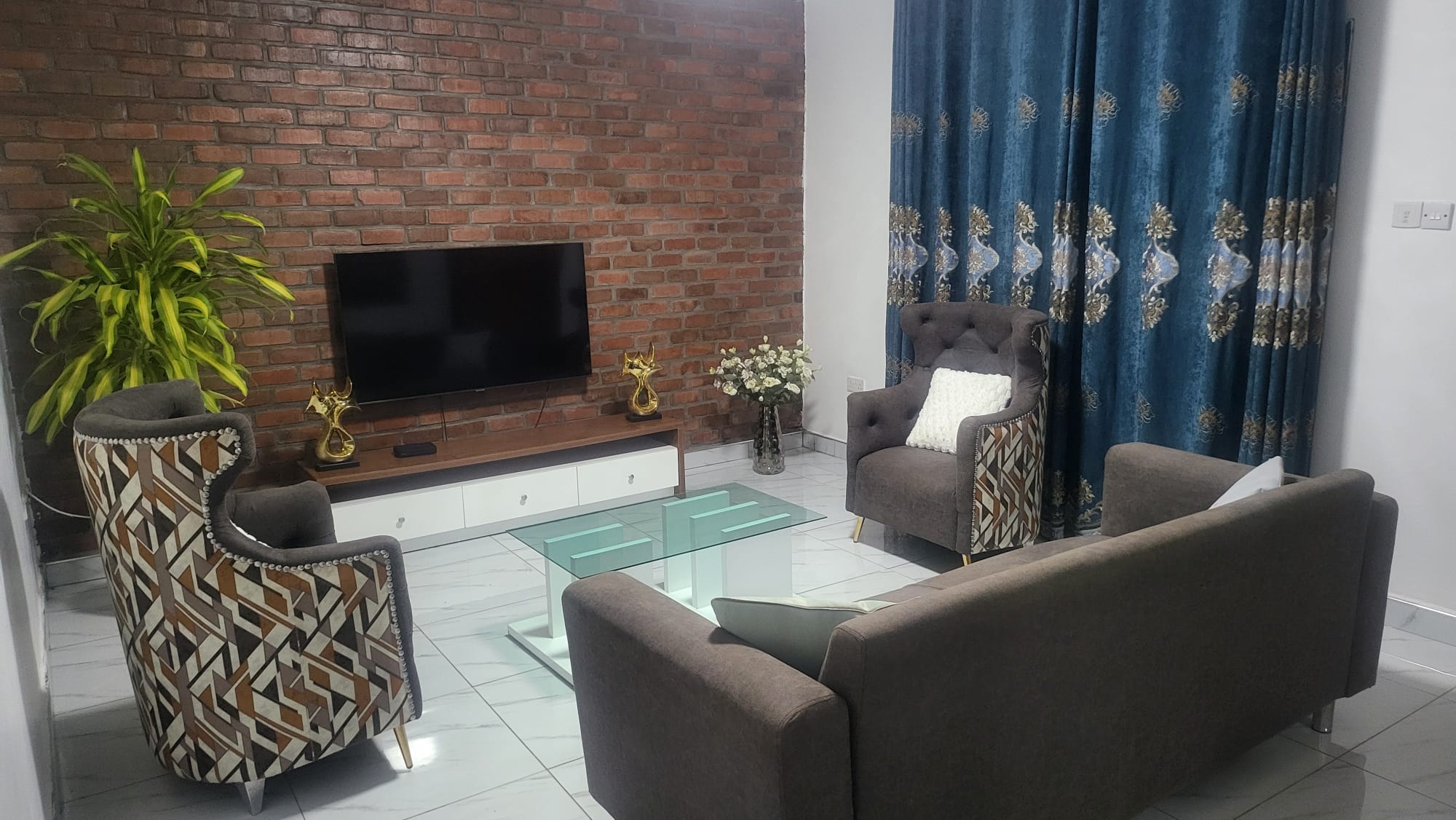 Lounge with curtains